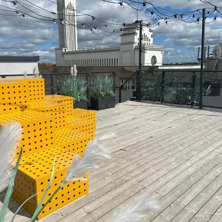 Radio 347 Loftas Self Check In Center Kaunas